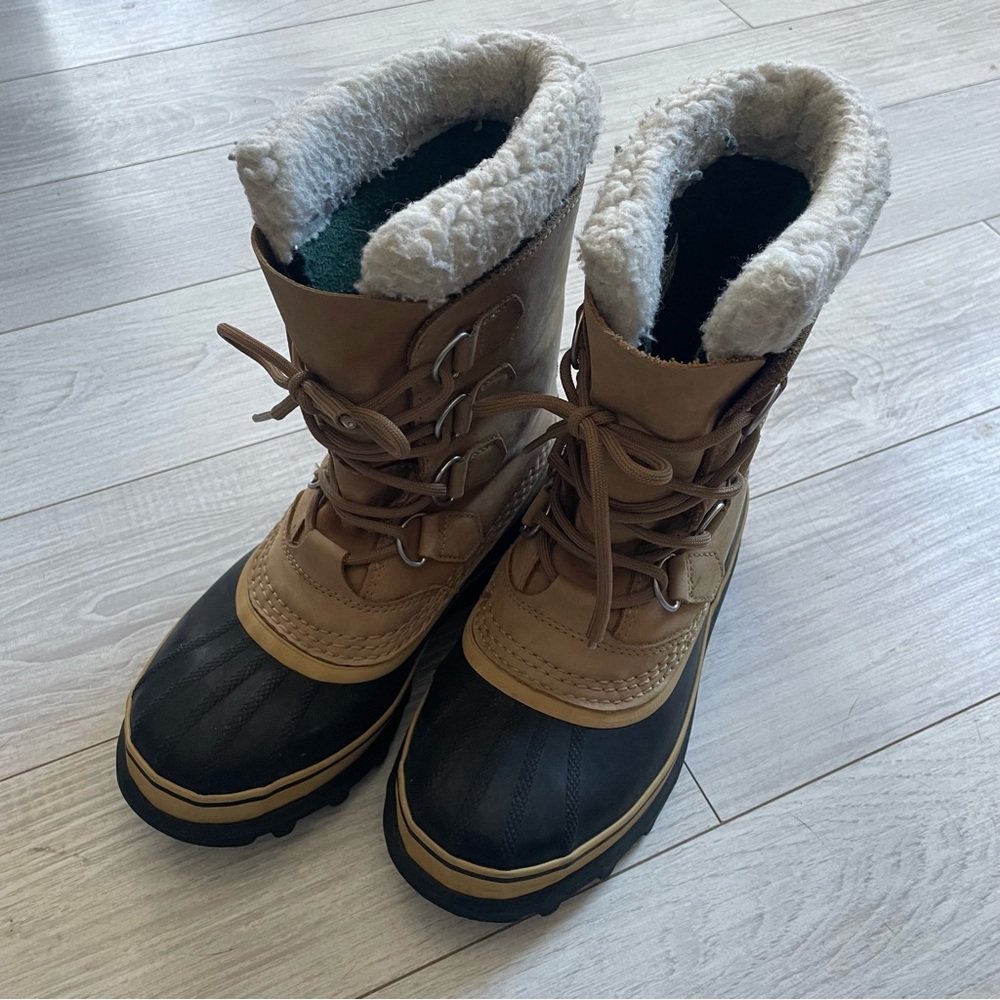 Sorel Caribou Boots
